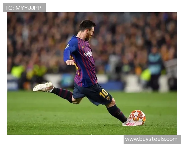 足球明星的自我吹嘘与现实的讽刺对比分析